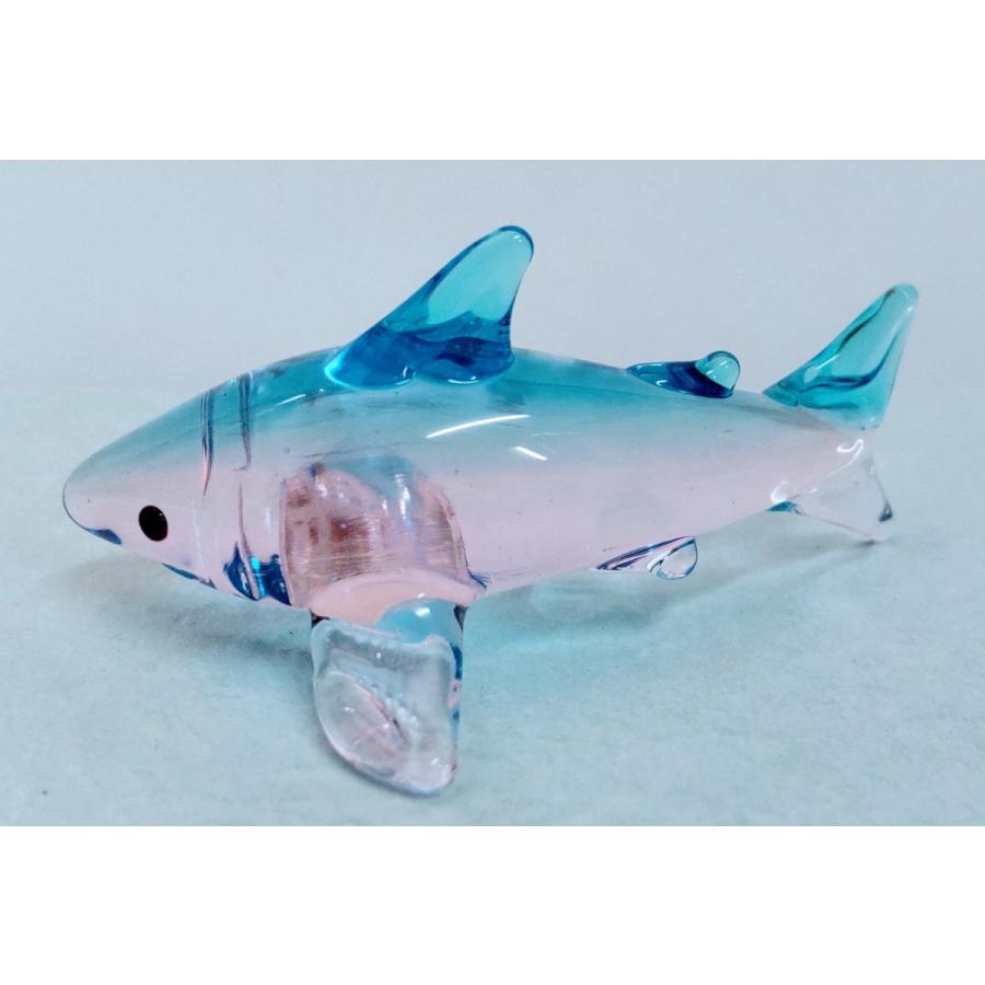 ガラス細工 サメ L 水色 ピンク ミニチュア 置物 雑貨 水族館 海 小物 T 1272 きたのガラス工芸 通販 Yahoo ショッピング