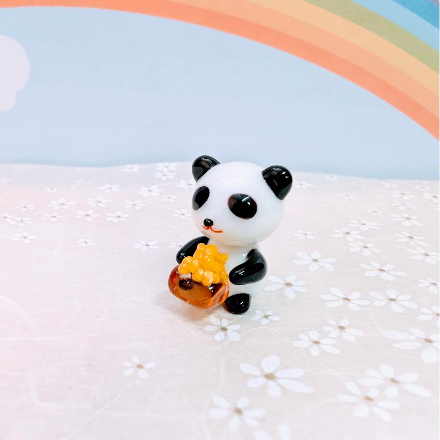 ガラス細工 パンダの豆まき ミニチュア 雑貨 置物 小物 : きたのガラス