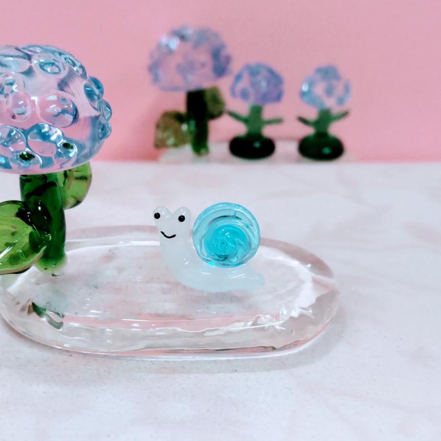 ガラス細工 カタツムリ（S) 青 ミニチュア 雑貨 置物 小物 雨 : きたの