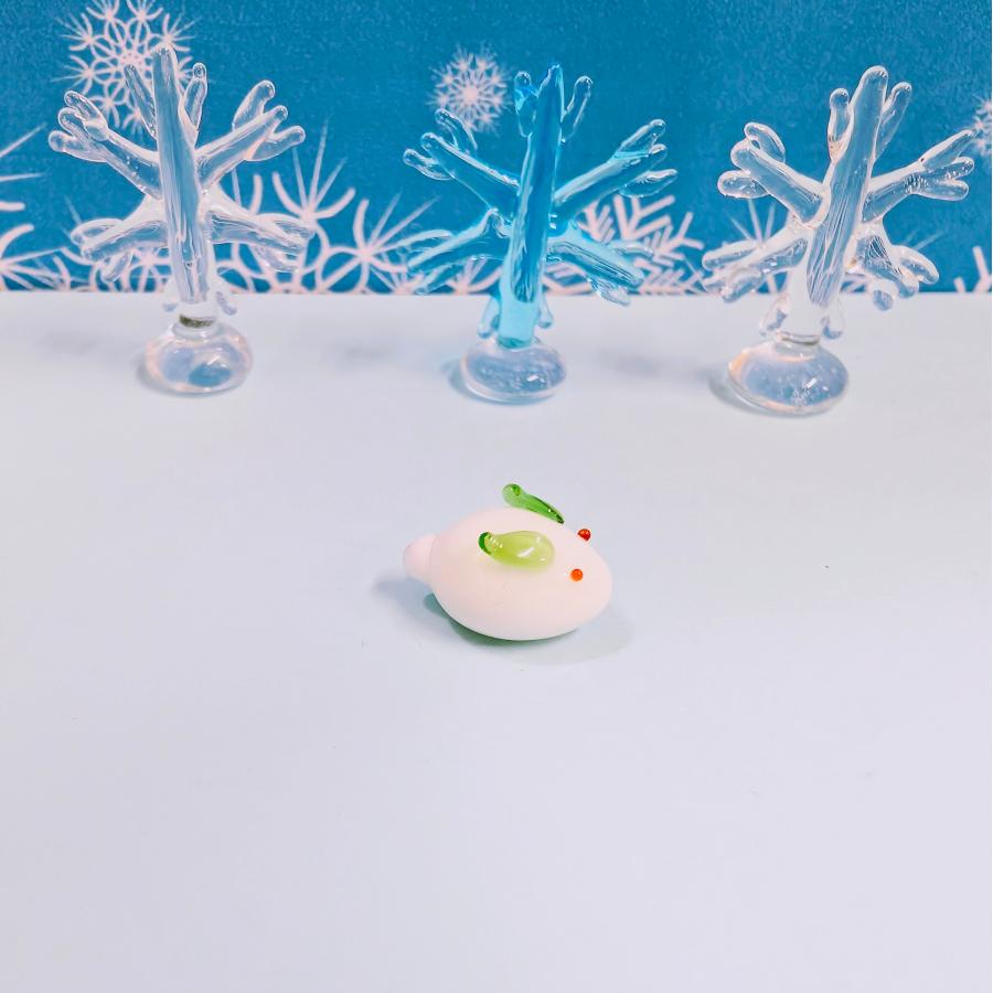 ガラス細工 雪うさぎ（ミニ) 緑 ミニチュア 雑貨 置物 小物 : きたの