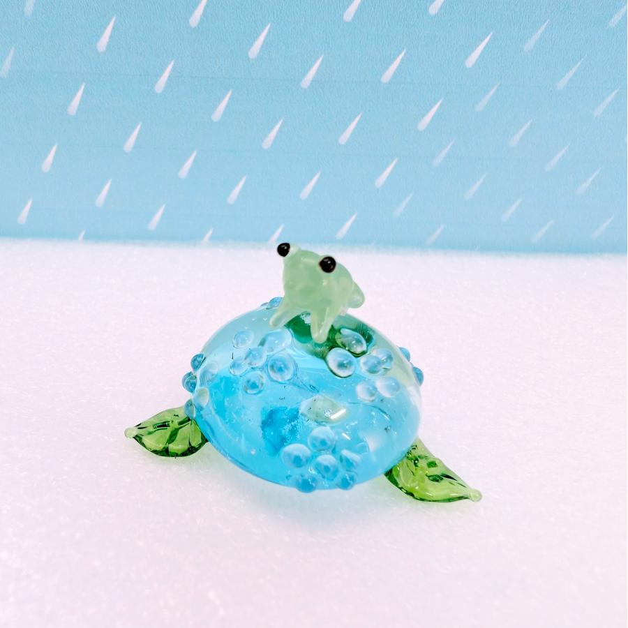 かえるん　ガラス細工　ミニチュア ガラス細工｜露天風呂カエル｜フォーカートグラスワークス