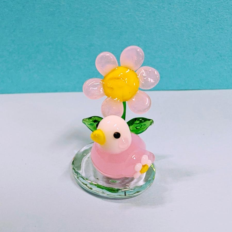 ガラス細工 花インコ（桃）コスモス台（S) ミニチュア 置物 : きたの