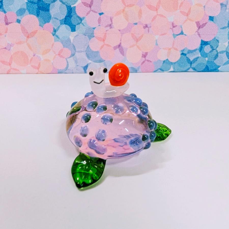 ガラス細工 アジサイとカタツムリ（紫）ミニチュア 置物 : きたの