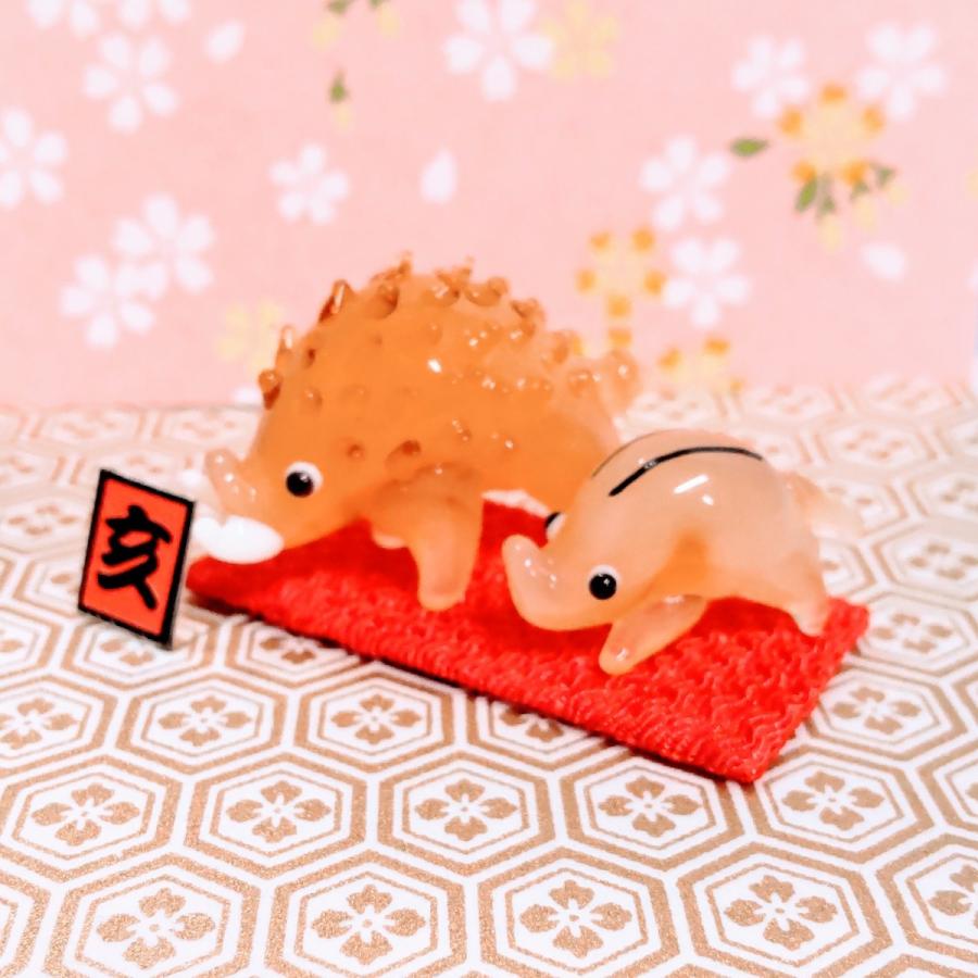 イノシシ　ガラス細工 干支の置物 亥 イノシシ ガラス細工 ミニチュア 雑貨 正月飾り 十二支