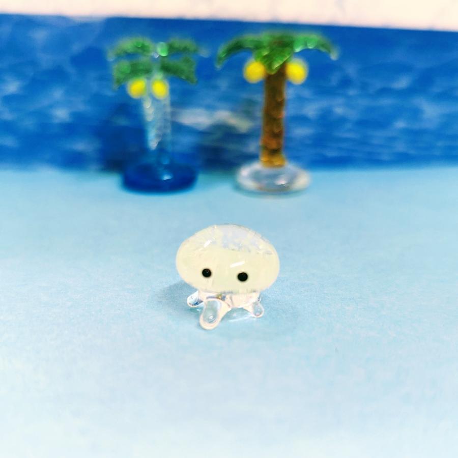 ガラス細工 蓄光クラゲ（S) ミニチュア 雑貨 置物 小物 海動物