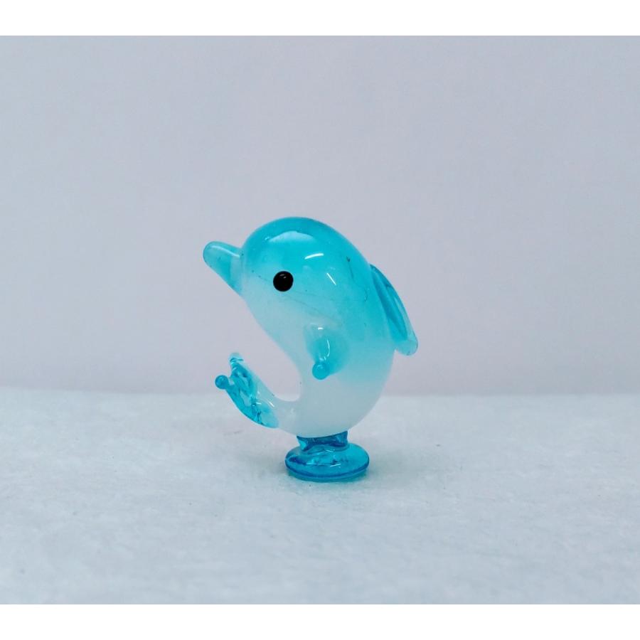 ガラス細工 イルカ 水色 立 (M) ミニチュア 置物 雑貨 水族館 海