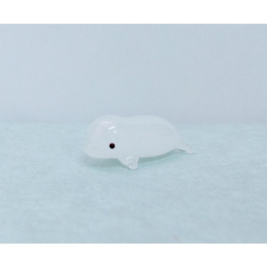 ガラス細工 ベルーガ（S) ミニチュア 置物 雑貨 水族館