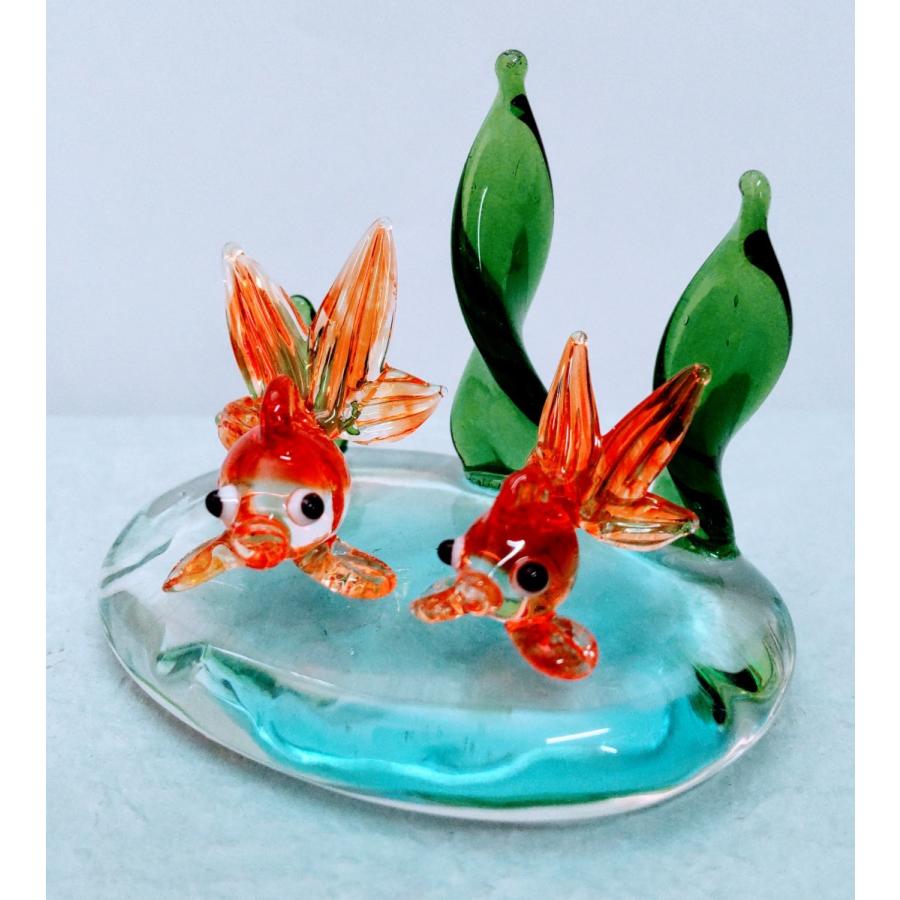 ガラス細工 金魚2匹 赤クリア 水草台付 ミニチュア 置物 雑貨 夏 ガラス細工 金魚2匹 赤クリア 水草台付 ミニチュア 置物 雑貨 夏