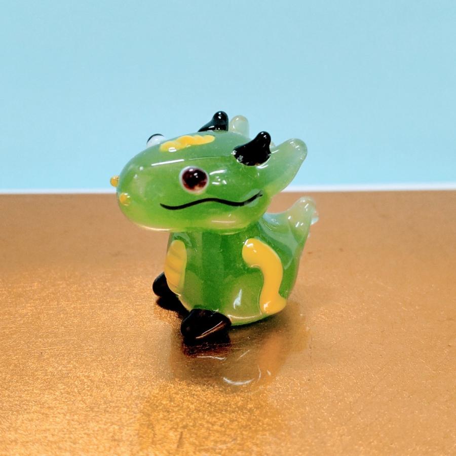 ガラス細工 タツ（M) 辰 ミニチュア 置物 雑貨 小物 干支 龍 ドラゴン