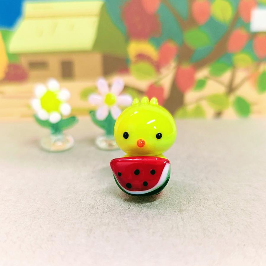 ガラス細工 ヒヨコさんとスイカ ミニチュア 雑貨 置物 小物 ひよこ