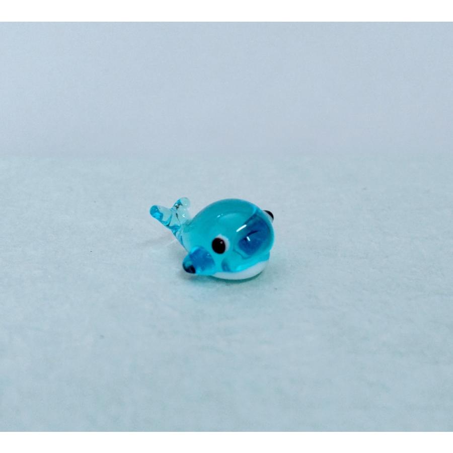 ガラス細工 クジラ(ミニ) ミニチュア 置物 雑貨 海 小物 ガラス細工 クジラ(ミニ) ミニチュア 置物 雑貨 海 小物