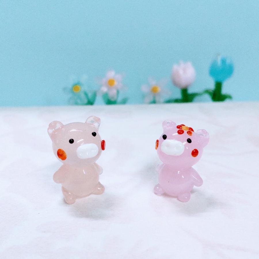 ガラス細工 ミニブタペア ミニチュア 置物 雑貨 動物 小物 豚 : きたの