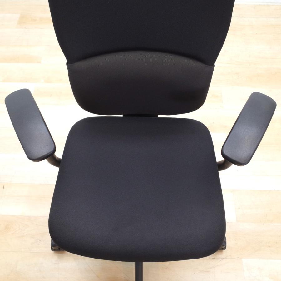 Steelcase（スチールケース） オフィスチェア レッツビー 肘付き LBA 