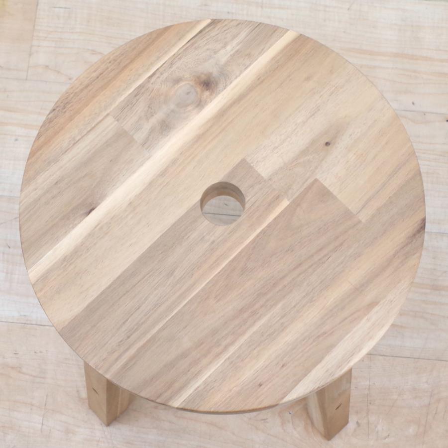 イケア スツール 美品 IKEA SKOGSTA スコグスタ 直径28cm 高さ イケア スツール 美品 IKEA SKOGSTA スコグスタ 直径28cm 高さ
