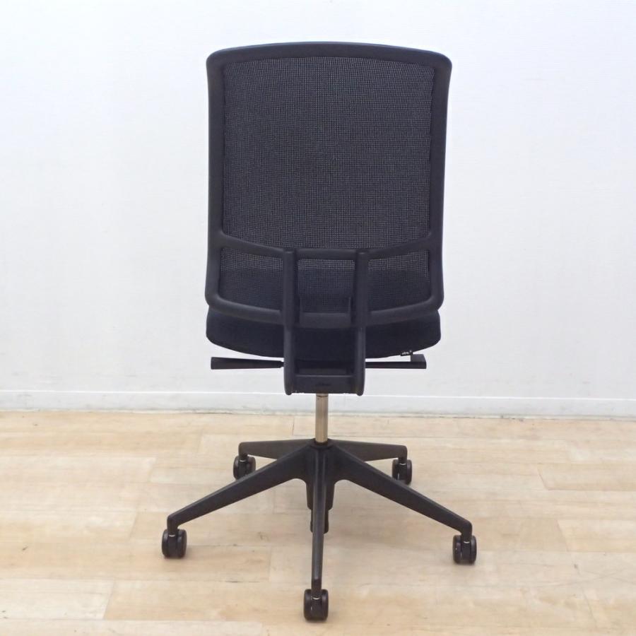 vitra.（ヴィトラ） 高級チェア AM Chair アルベルト・メダ 肘無 
