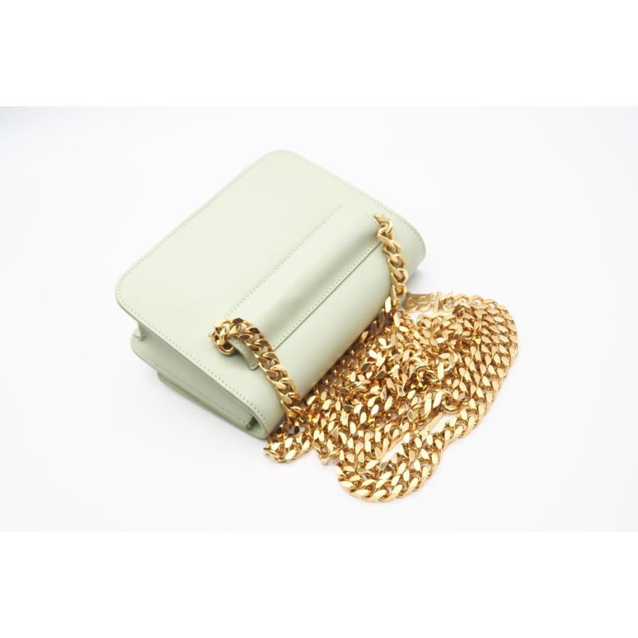 ☆安心の3大保証☆ ABランク ≪BURBERRY バーバリー/ショルダーバッグ  