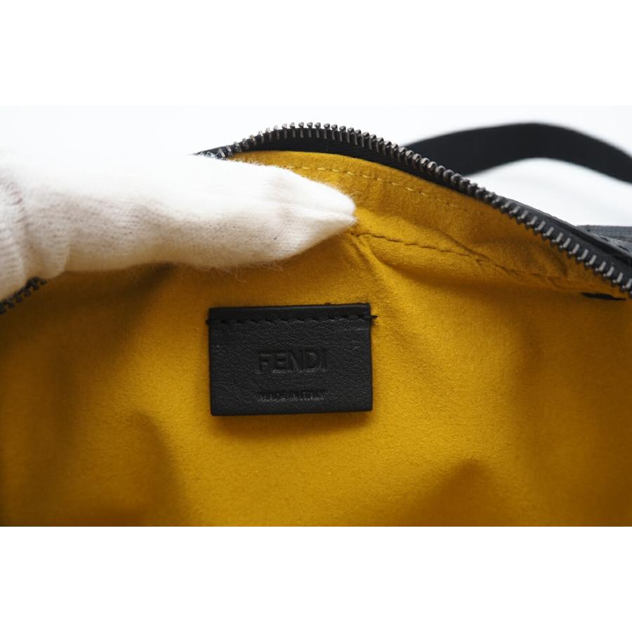 ☆安心の3大保証☆ Aランク ≪FENDI フェンディ/ショルダーバッグ