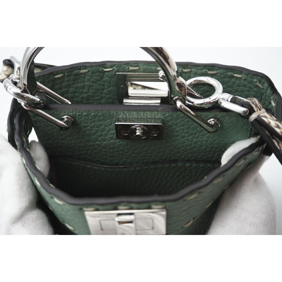 FENDI（フェンディ） ☆3日以内返品可☆ セレリア ピーカブー ISeeU