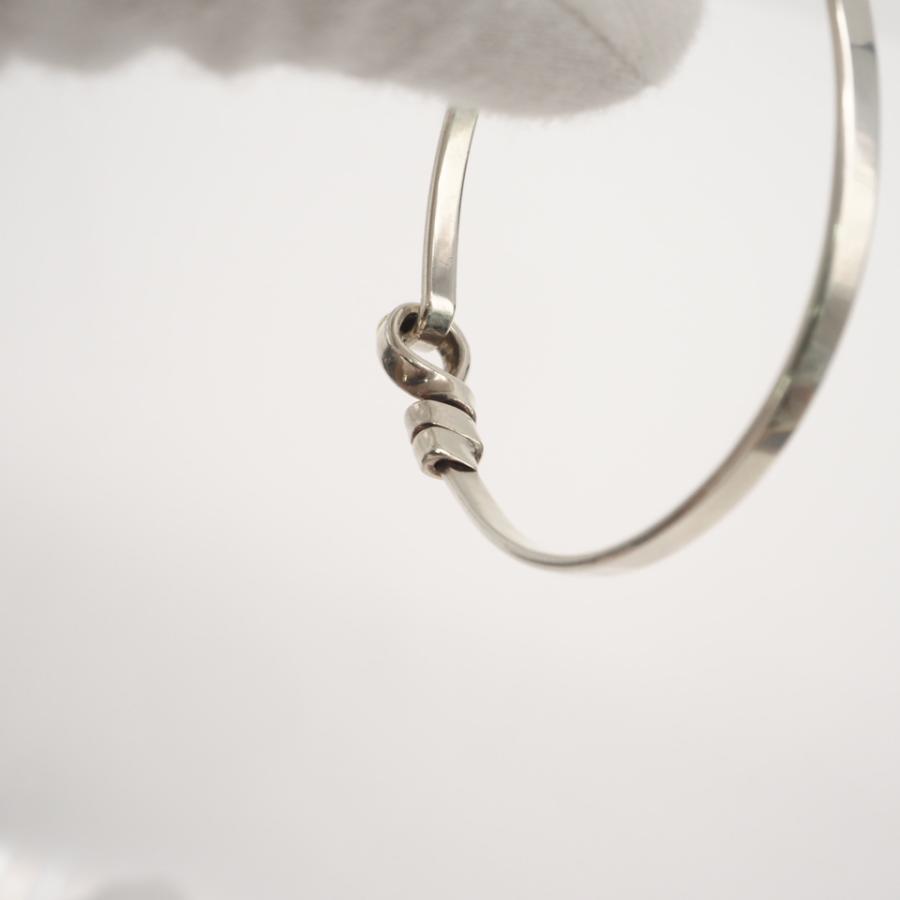 TIFFANY&Co.（ティファニー） ☆3日以内返品可☆ 美品 ラブノット