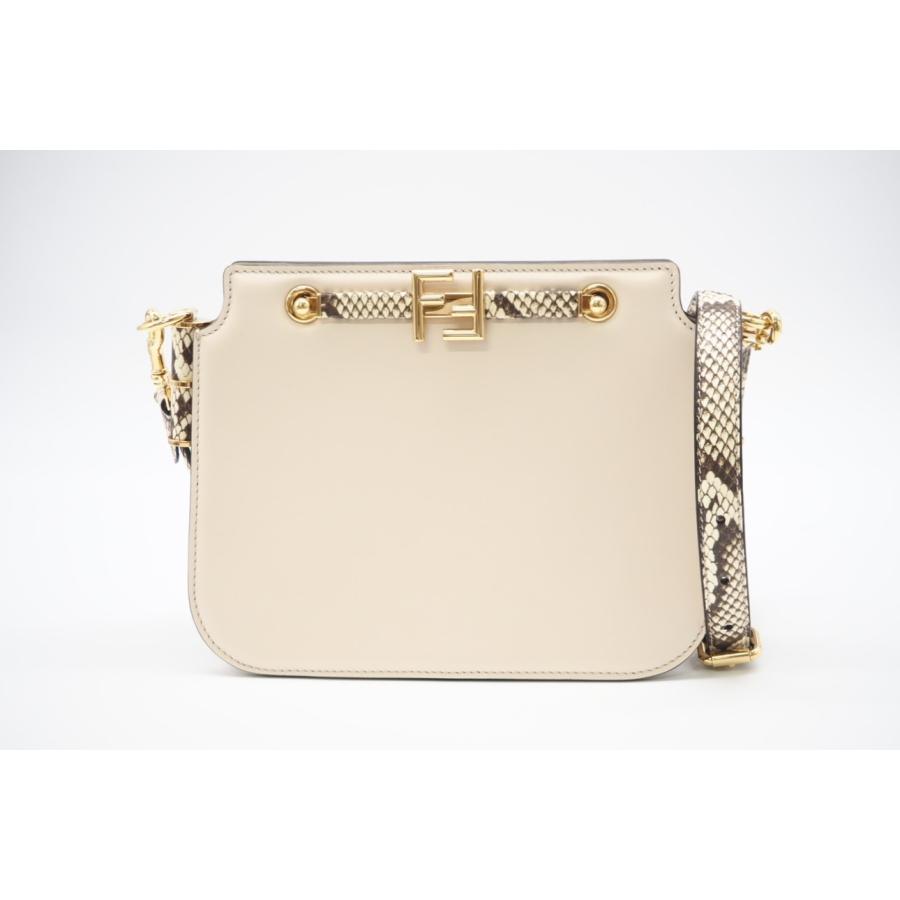 ★3日以内返品可★ 極美品 FENDI フェンディ カーフレザー タッチ スモール ショルダーバッグ 8BT349 | FENDI | 02