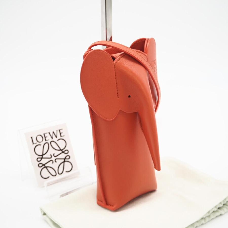 ★3日以内返品可★ 極美品 LOEWE ロエベ クラシックカーフスキン エレファントモチーフ ポケット C623B02X10 | LOEWE