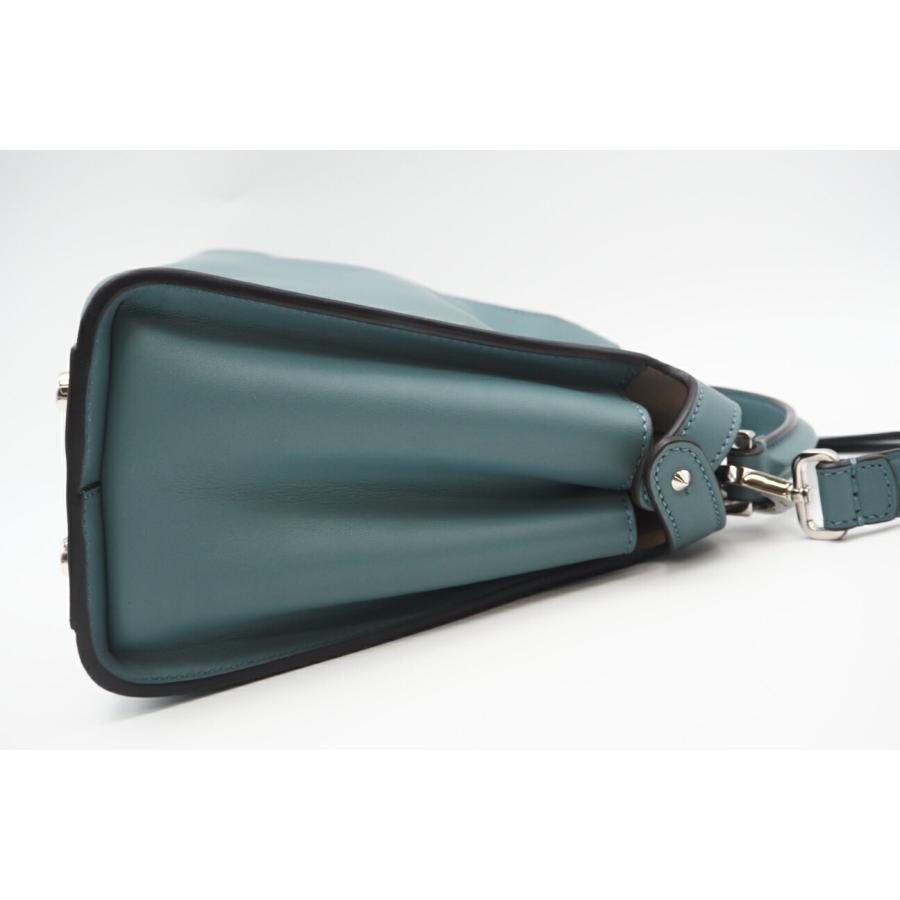 ★3日以内返品可★ 美品 FENDI フェンディ レザー ピーカブー エッセンシャリー 2WAYバッグ 8BN302 | FENDI | 06