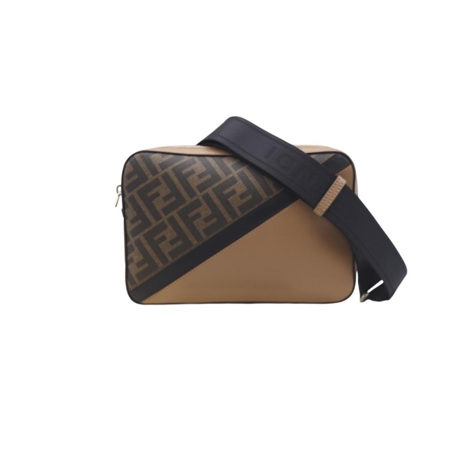 ★3日以内返品可★ 極美品 FENDI フェンディ FFキャンバス ダイアゴナル カメラケース 7M0286 ショルダーバッグ | FENDI | 01