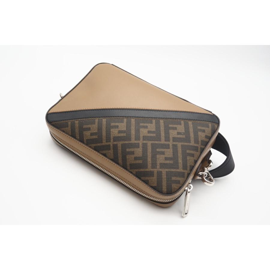 ★3日以内返品可★ 極美品 FENDI フェンディ FFキャンバス ダイアゴナル カメラケース 7M0286 ショルダーバッグ | FENDI | 02