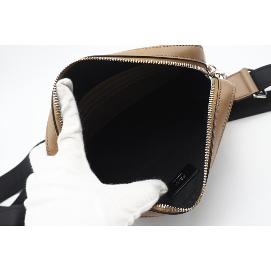 ★3日以内返品可★ 極美品 FENDI フェンディ FFキャンバス ダイアゴナル カメラケース 7M0286 ショルダーバッグ | FENDI | 08