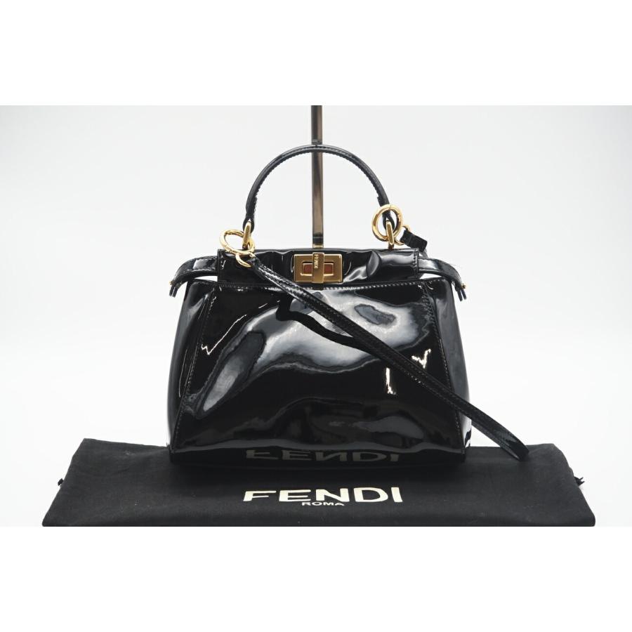 ★3日以内返品可★ 美品 FENDI フェンディ ミニピーカブー アイコニック パテントレザー 8BN244 | FENDI