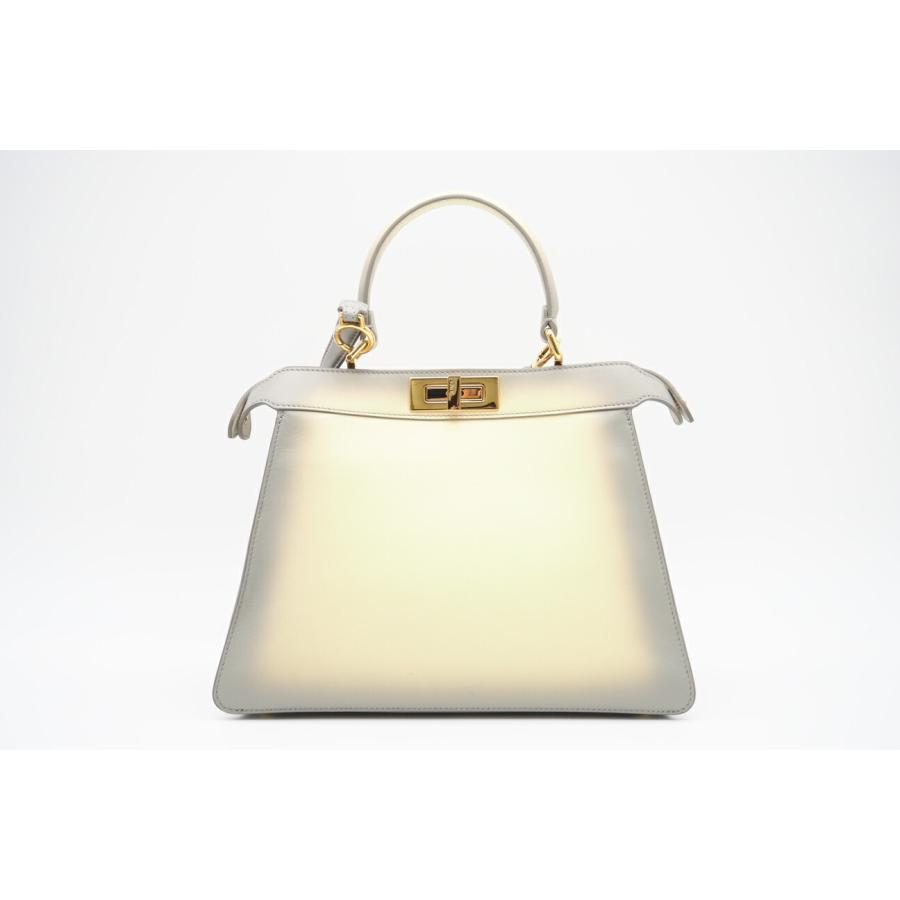 ★3日以内返品可★ 美品 FENDI フェンディ レザー ピーカブーISeeU ミディアム 8BN321 | FENDI | 02