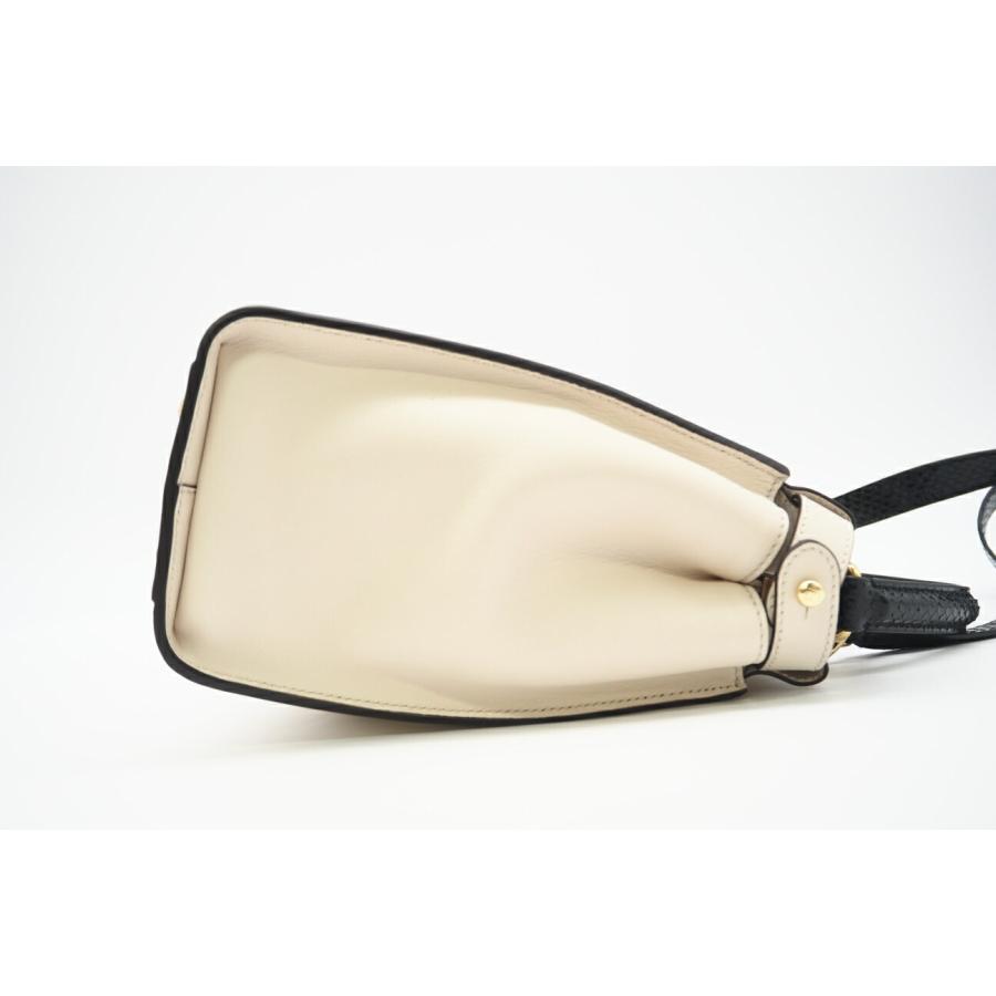 ★3日以内返品可★ 美品 FENDI フェンディ パイソン レザー モンスター ピーカブー レギュラー 2WAYハンドバッグ | FENDI | 05