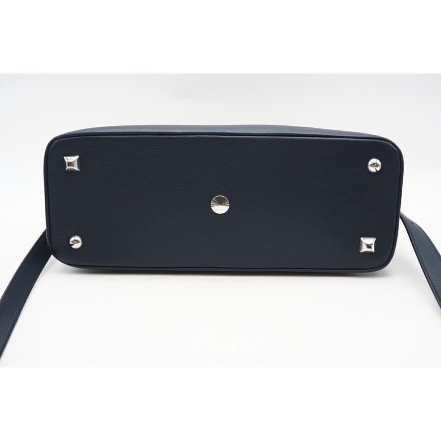 ★3日以内返品可★ 美品 MAISON MARGIELA メゾンマルジェラ レザー 5AC イースト |  | 05