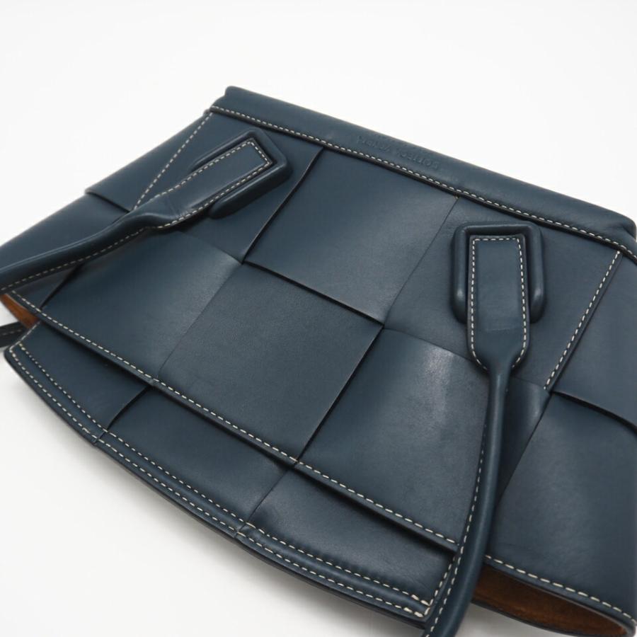 ★3日以内返品可★ 美品 BOTTEGAVENETA ボッテガヴェネタ マキシイントレチャート スモール アルコ トートバッグ |  | 04