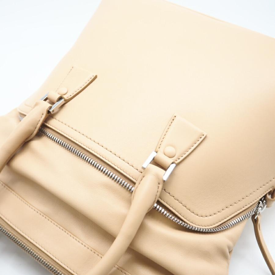 ★3日以内返品可★ 極美品 MAISON MARGIELA メゾンマルジェラ レザー 5AC ミディアム ショルダーバッグ |  | 02