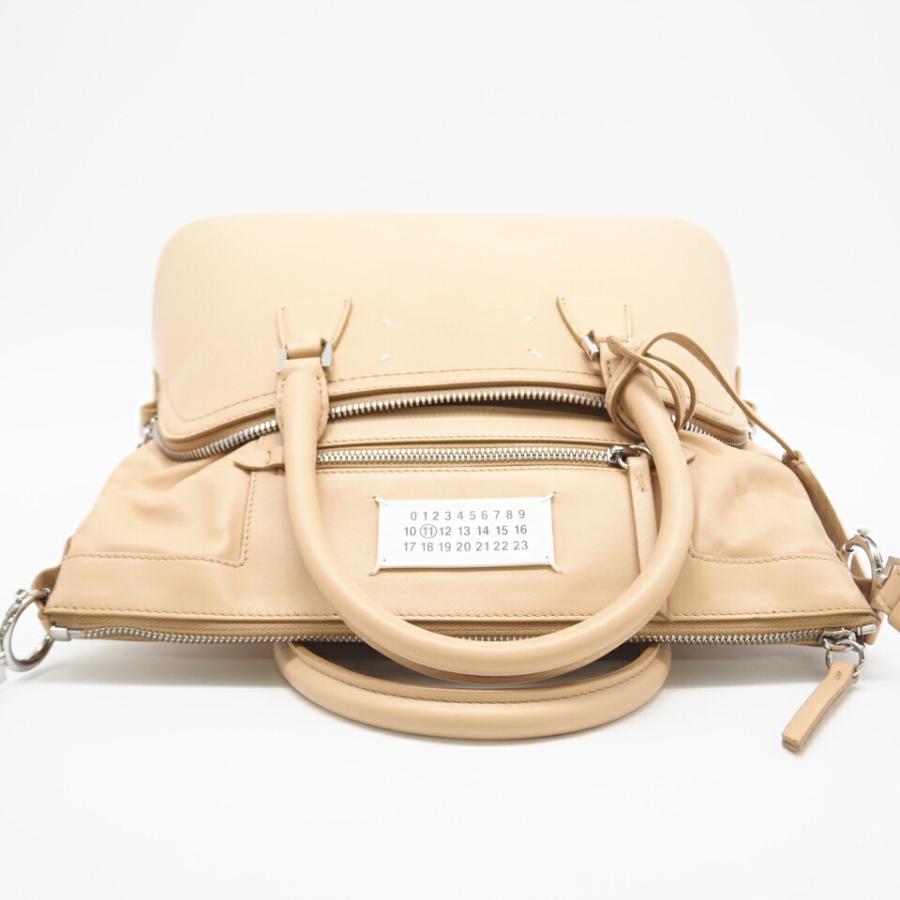 ★3日以内返品可★ 極美品 MAISON MARGIELA メゾンマルジェラ レザー 5AC ミディアム ショルダーバッグ |  | 06