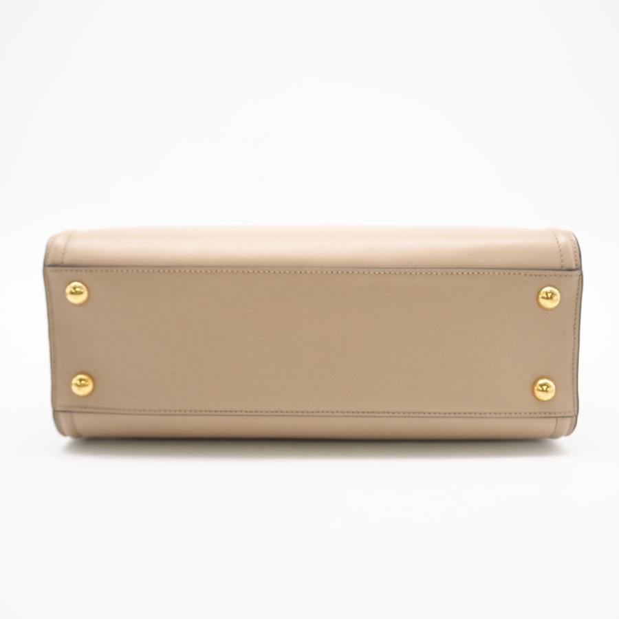 PRADA（プラダ） ☆3日以内返品可☆ 美品 サフィアーノ ロゴ 2WAY