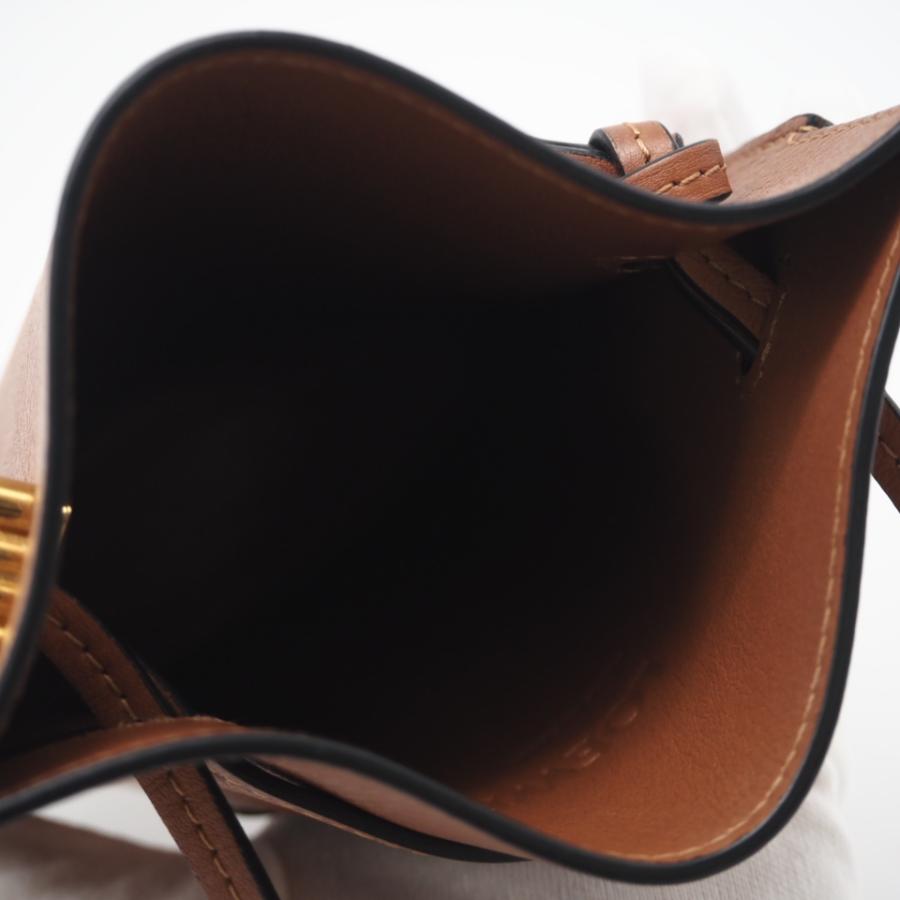 ★3日以内返品可★ 極美品 LOEWE ロエベ カーフスキン ダイスポケット ショルダーバッグ タン C630R12X01 | LOEWE | 08