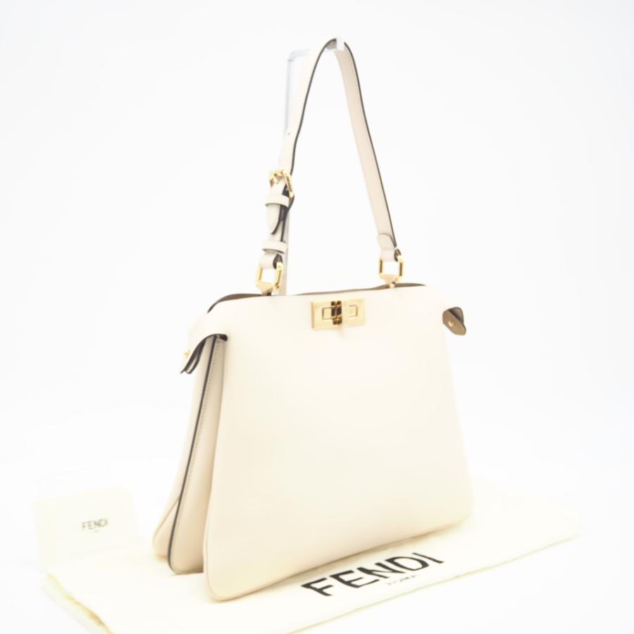 ★3日以内返品可★ 美品 FENDI フェンディ カメリアレザー ピーカブー ソフト スモール 8BN353 ハンドバッグ | FENDI