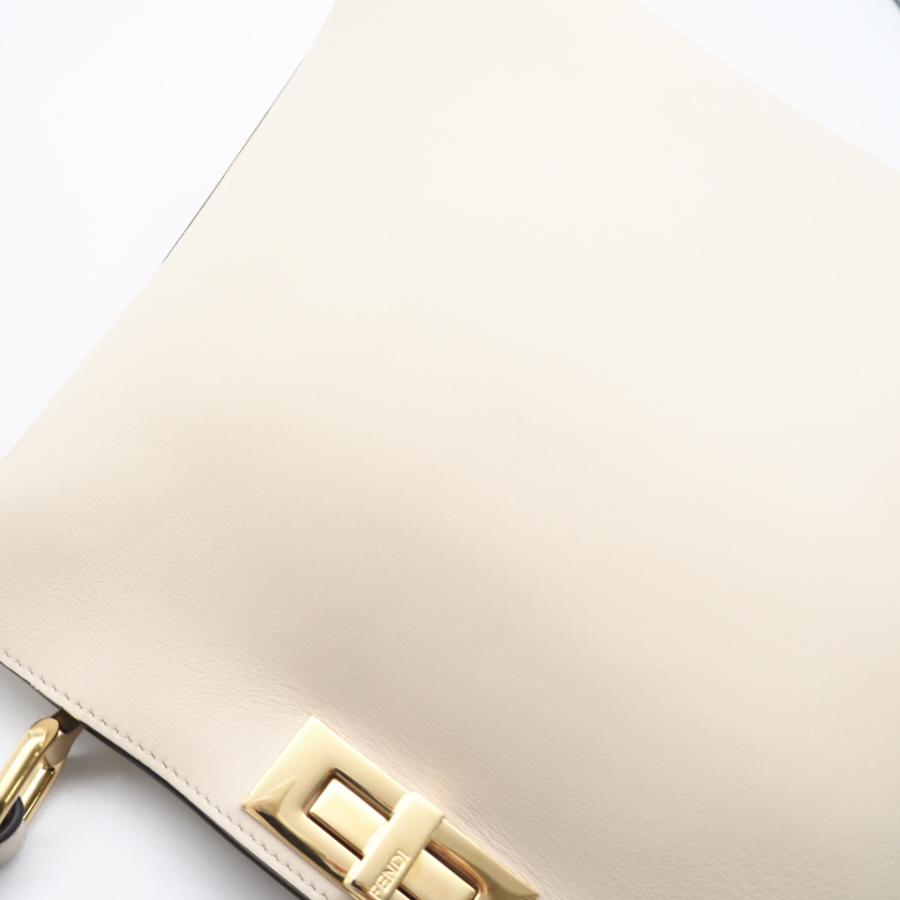 ★3日以内返品可★ 美品 FENDI フェンディ カメリアレザー ピーカブー ソフト スモール 8BN353 ハンドバッグ | FENDI | 03