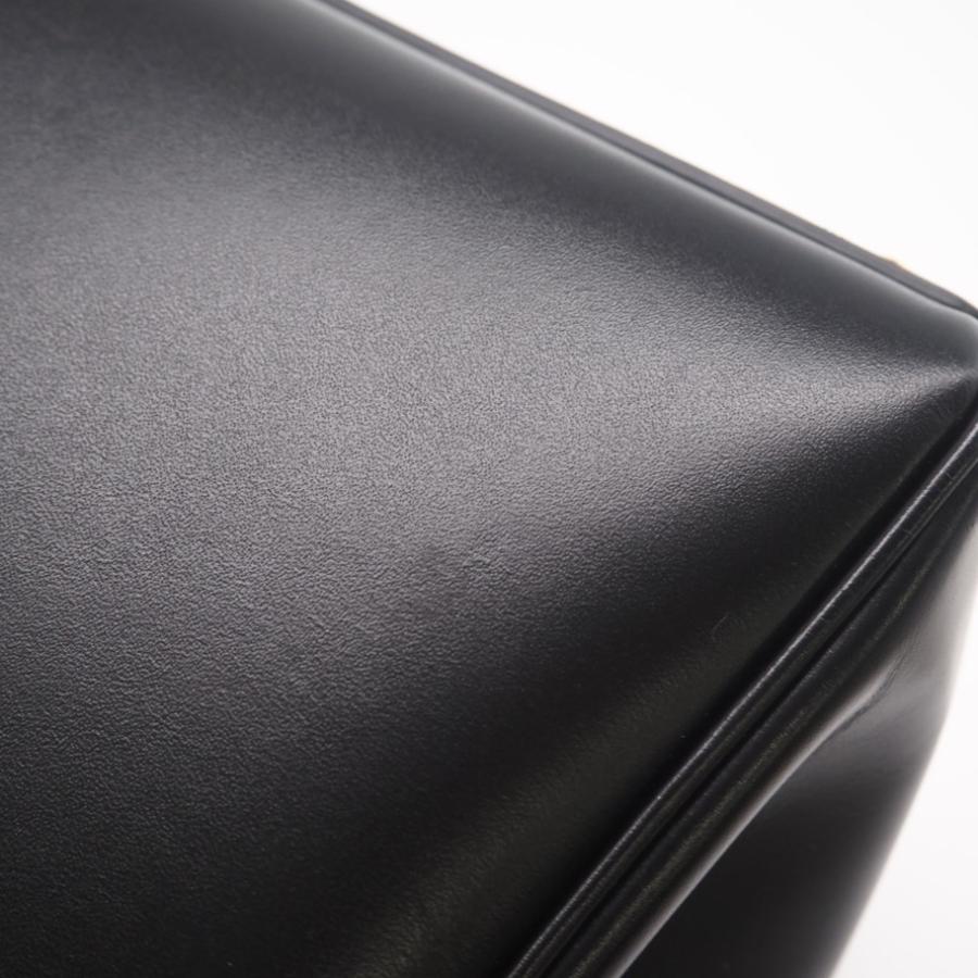 ★3日以内返品可★ 美品 CELINE セリーヌ サチネイテッドカーフスキン クラシック 16セーズ | CELINE | 03