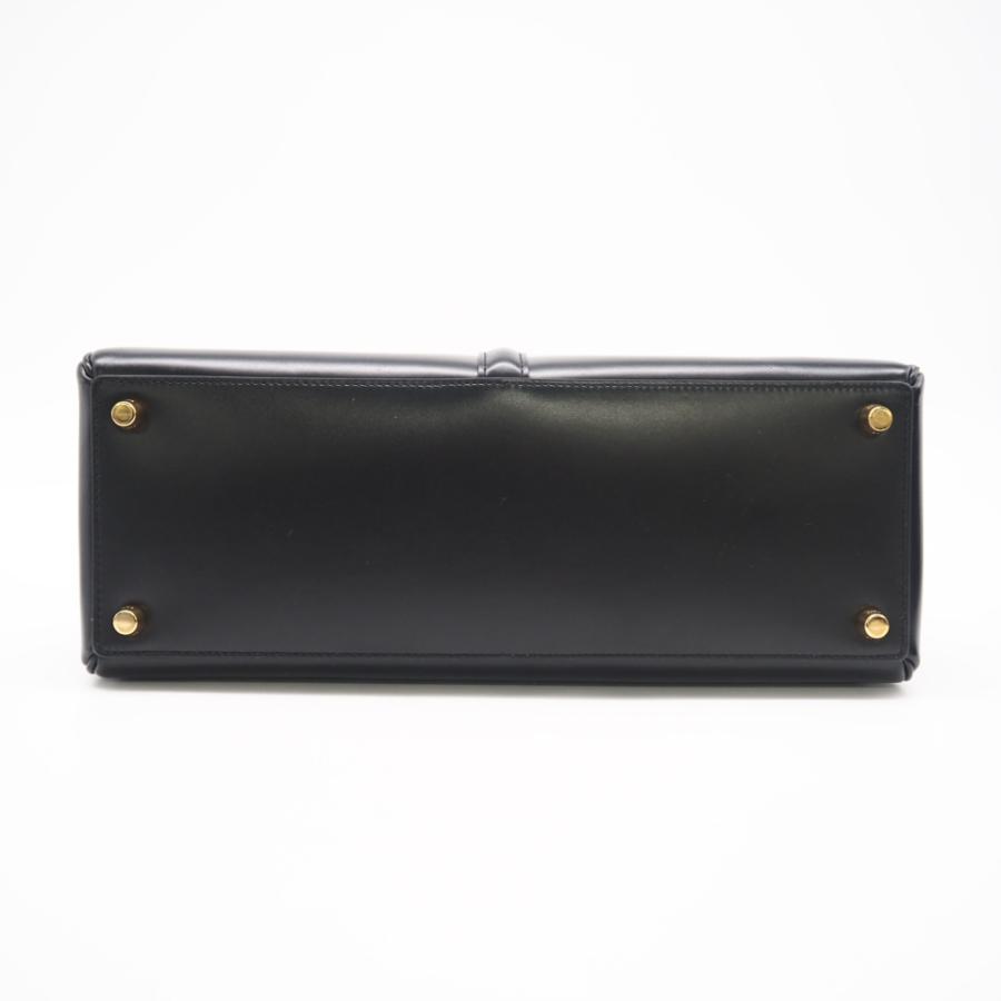 ★3日以内返品可★ 美品 CELINE セリーヌ サチネイテッドカーフスキン クラシック 16セーズ | CELINE | 06