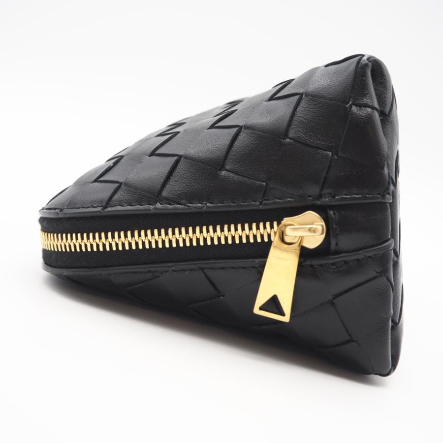 ★3日以内返品可★ 美品 BOTTEGAVENETA ボッテガヴェネタ イントレチャート中 レザー ビューティ ポーチ |  | 05