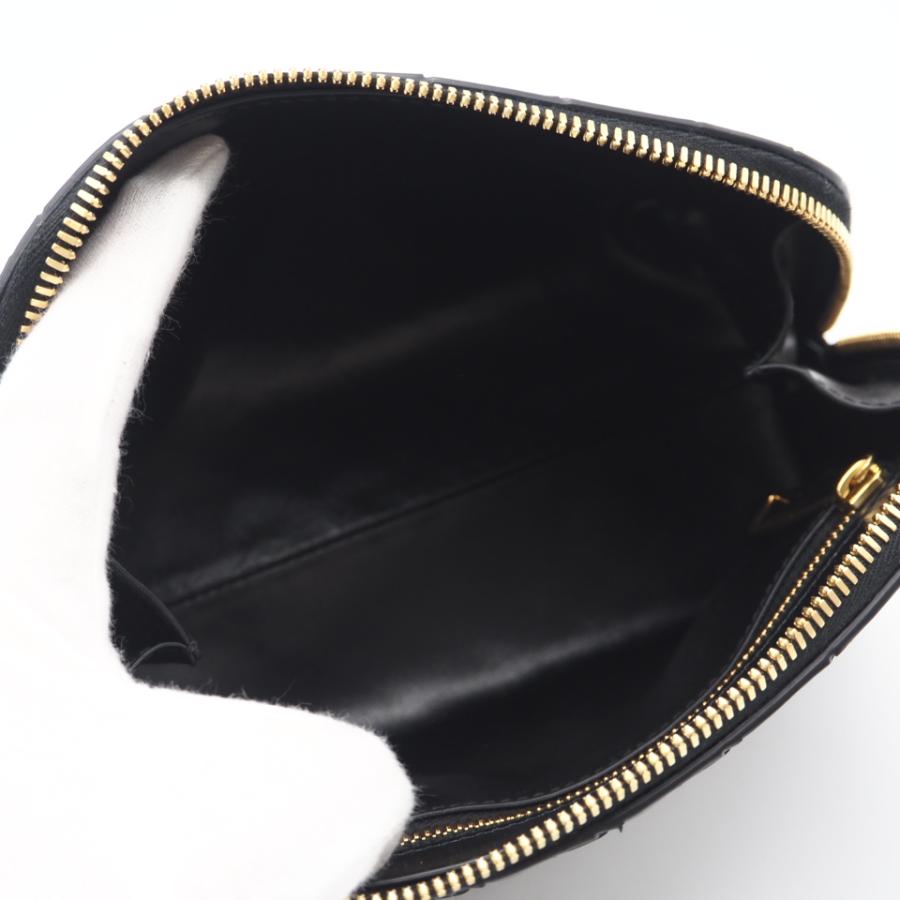 ★3日以内返品可★ 美品 BOTTEGAVENETA ボッテガヴェネタ イントレチャート中 レザー ビューティ ポーチ |  | 07