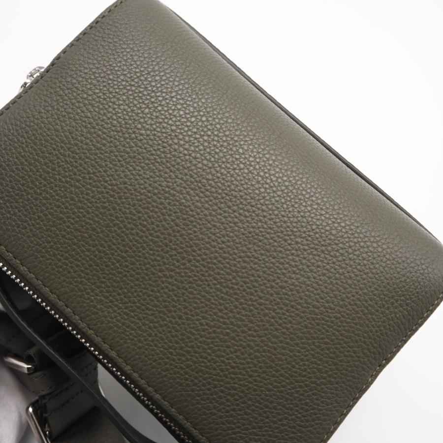 ★3日以内返品可★ 未使用 LOEWE ロエベ アナグラム クロスボディ カメラバッグ ミニ カーキグリーン | LOEWE | 03