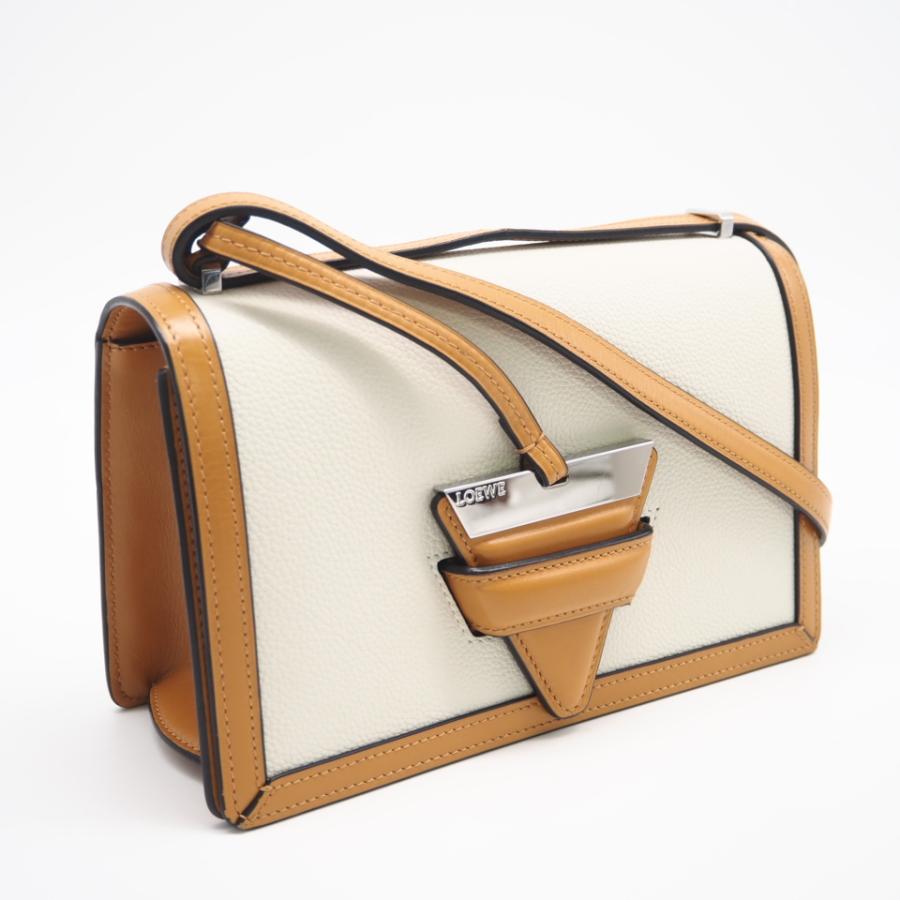 ★3日以内返品可★ 美品 LOEWE ロエベ ソフトグレインカーフスキン バルセロナ クロスボディバッグ 302.12RM15 | LOEWE