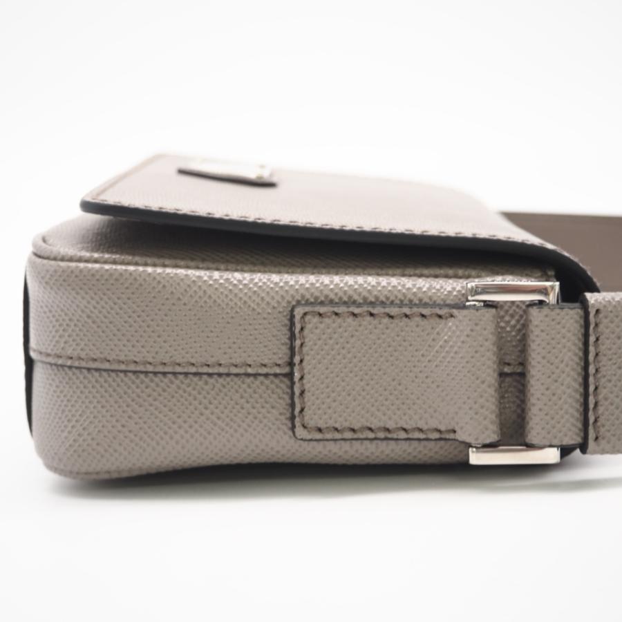 ★3日以内返品可★ 極美品 PRADA プラダ サフィアーノ レザー ショルダーバッグ 2VD065 ショルダーバッグ グレー | PRADA | 05