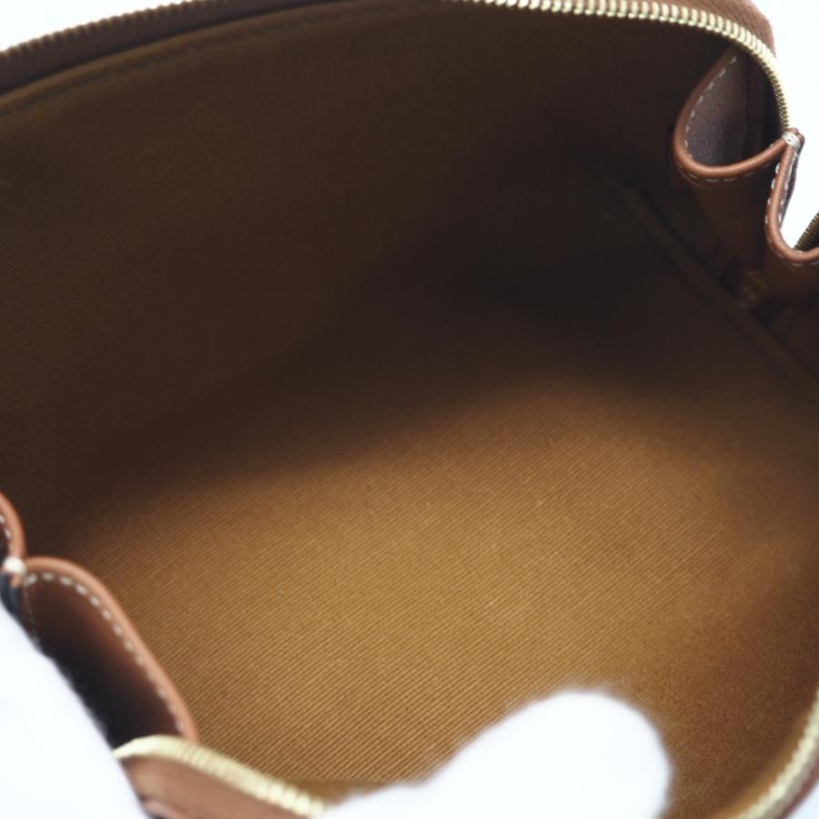 CELINE（セリーヌ） ☆3日以内返品可☆ 極美品 トリオンフキャンバス 