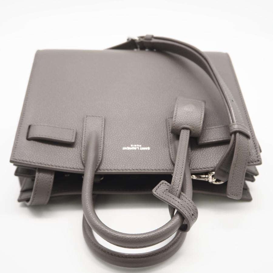 Yves Saint Laurent（イヴ・サンローラン） ☆3日以内返品可☆ 美品 