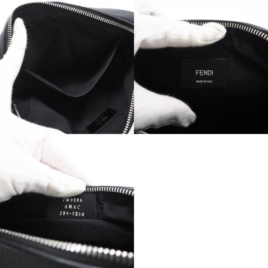 FENDI（フェンディ） ☆3日以内返品可☆ 美品 FENDI ROMA カメラケース
